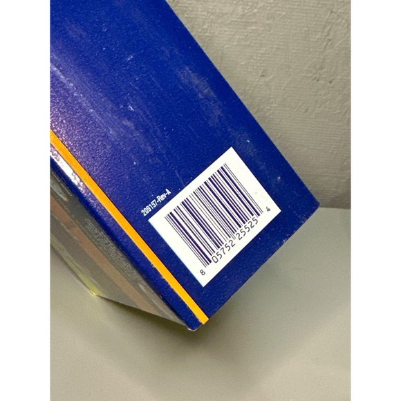 Biz Detergent Stain and Odor Eliminator, 50 Oz - Picture 3 of 3